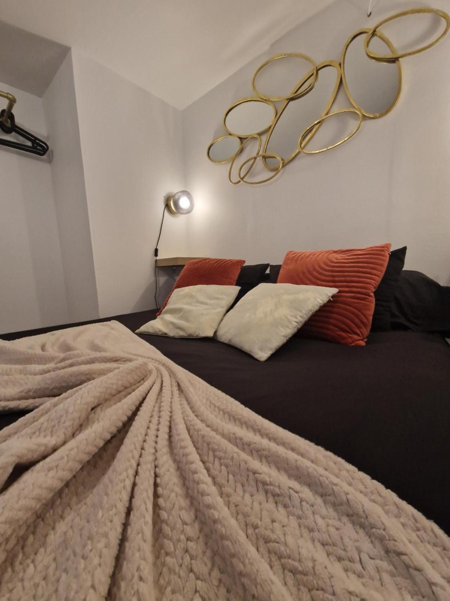 Le Petit Triplex Des Carmelites -Coeur Historique Apartamento Ruão Exterior foto